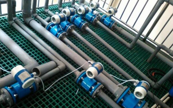 dn80電磁流量計現(xiàn)場安裝使用圖